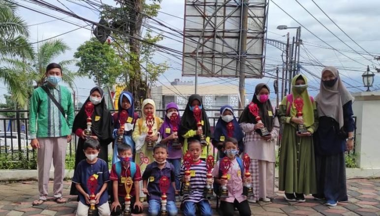 Keren Pake Banget Siswa Mi Unggulan Nuris Gondol Juara Di Event Jember