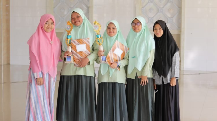 Pesantren Nuris Jember Gelar Lomba Internal Cabang Lomba Aqidatul Awam ...