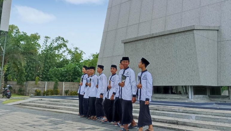 Kiat Ulama Dalam Meraih Ilmu Barakah Pesantren Nuris Jember